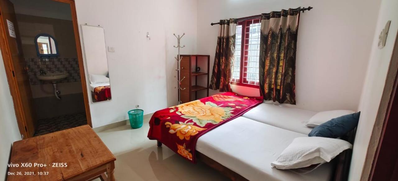 Spice Cottage Homestay Thekkady Exteriör bild