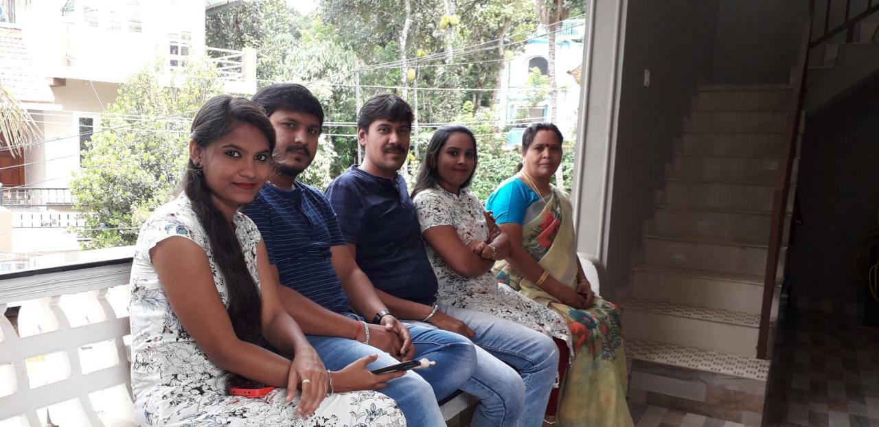 Spice Cottage Homestay Thekkady Exteriör bild