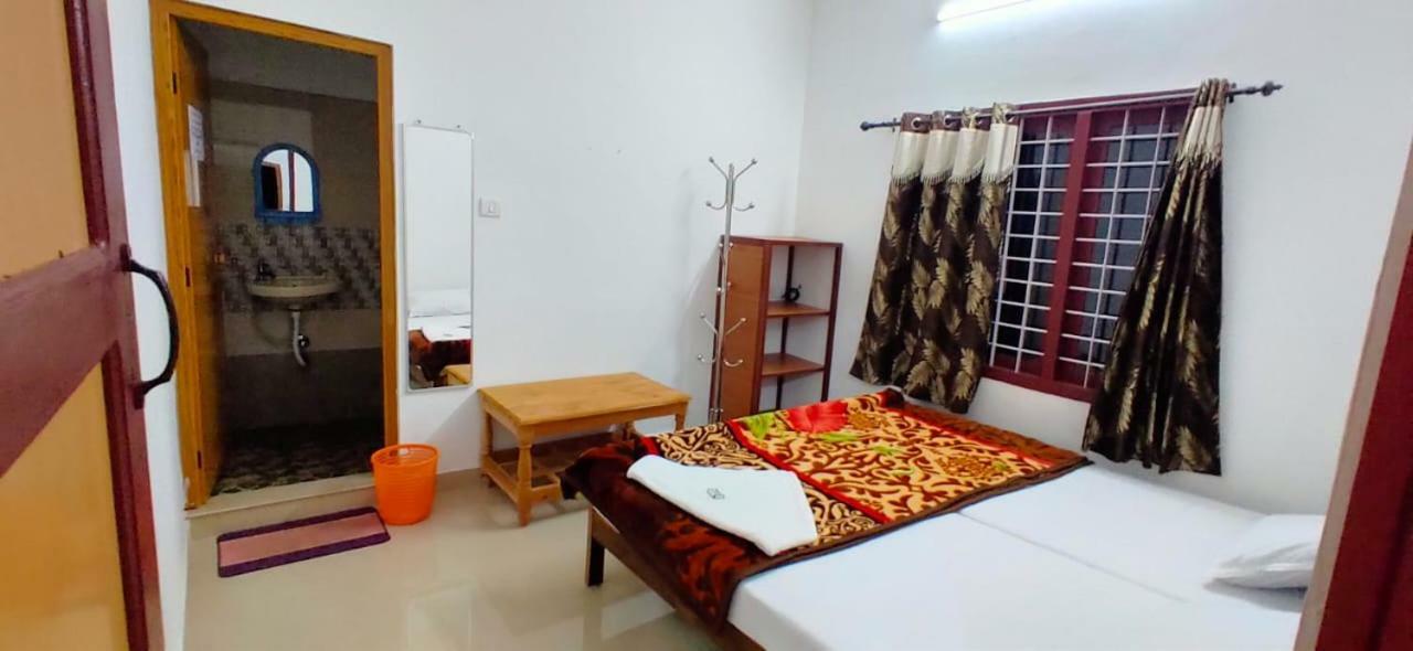 Spice Cottage Homestay Thekkady Exteriör bild